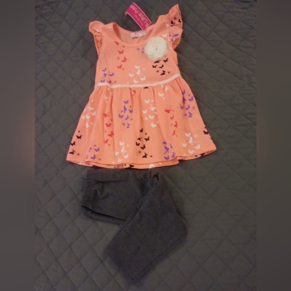 Orange Butterfly Top with Gray Capri Leggings